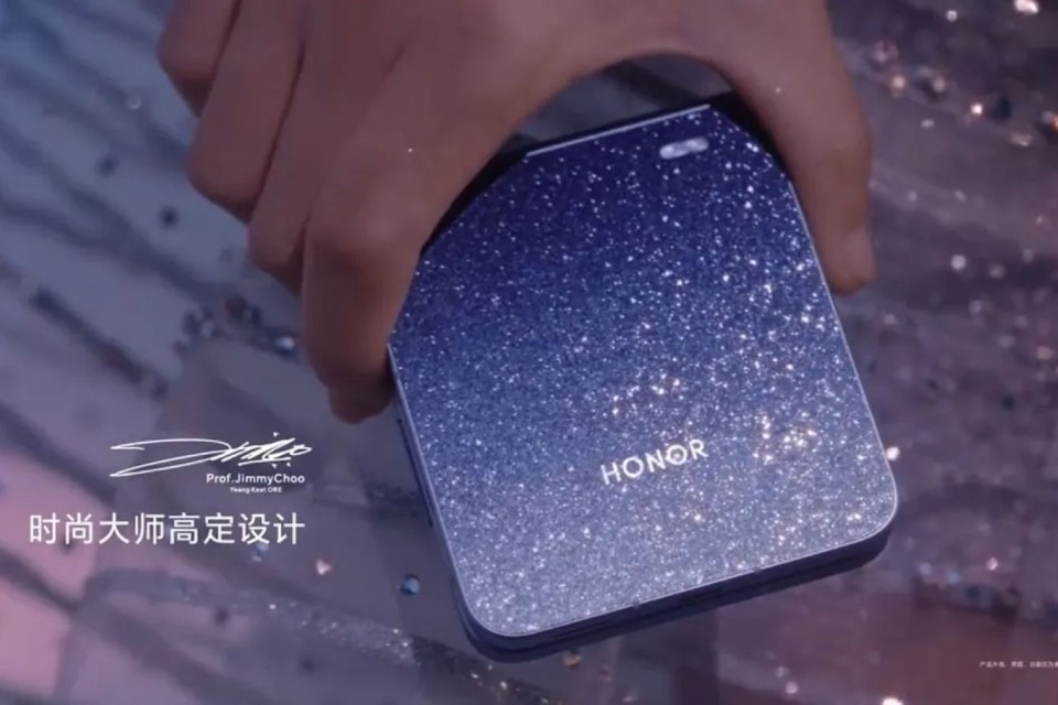 Honor Magic V Flip 2 xác nhận pin "khủng" 5500mAh và sạc siêu tốc 80W, vượt trội so với đối thủ